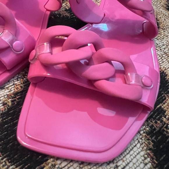 JLO pink jelly slide sandals with chain detail - Picture 7 of 9